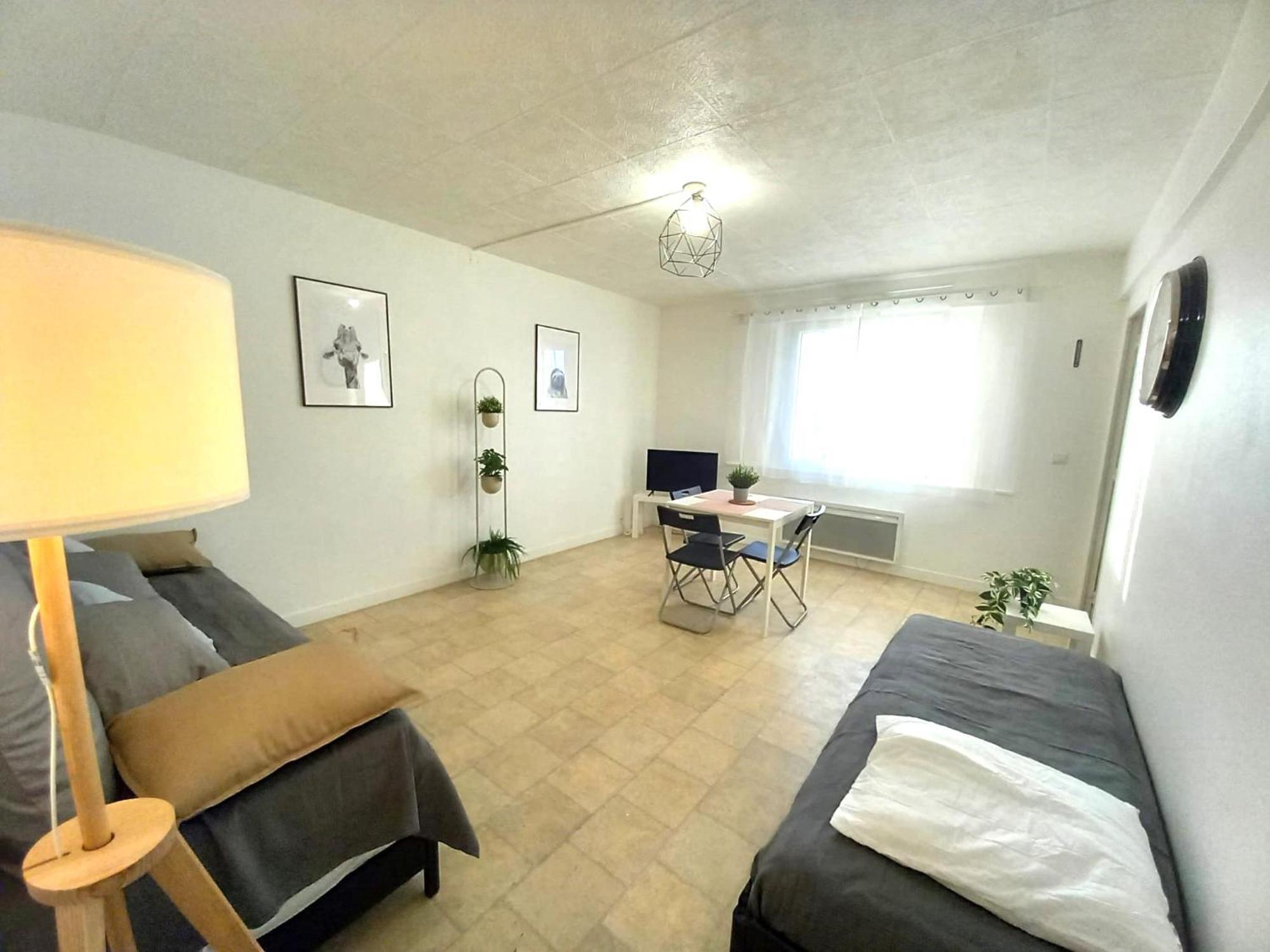St-Quentin-En-Yvelines Plusieurs Appartements Avec Parking Trappes Zewnętrze zdjęcie